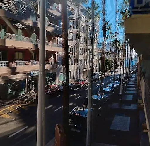 Superbe 200m Des Plages Juan-les-Pins